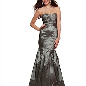 Prom Dress / Formal Gown by Clarisse